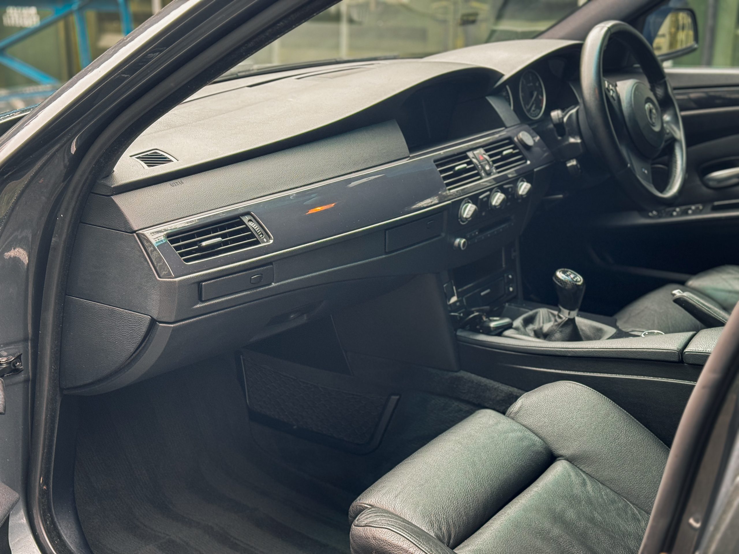 Deep interior car cleaning in Barnstaple – professional valeting service.
